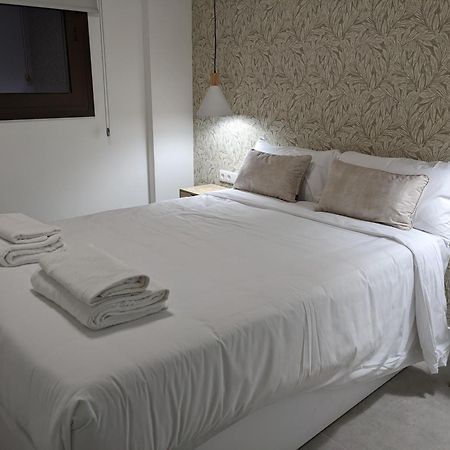 Weflating Fira Apartment Оспиталет де Лобрегат Екстериор снимка