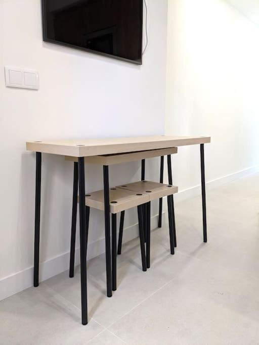 Weflating Fira Apartment Оспиталет де Лобрегат Екстериор снимка