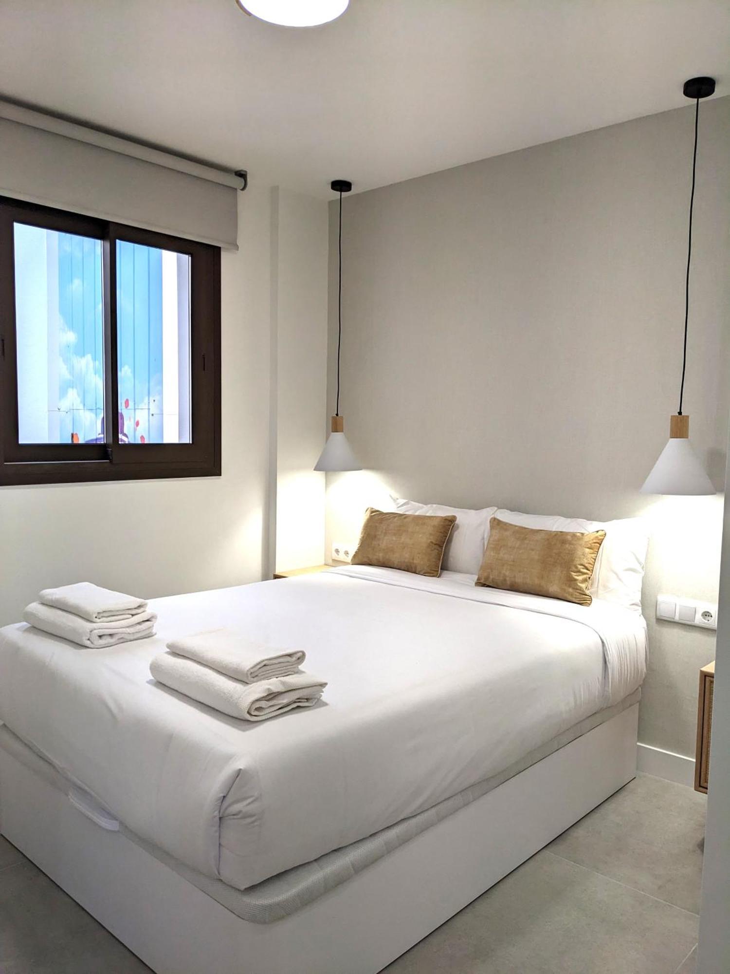 Weflating Fira Apartment Оспиталет де Лобрегат Екстериор снимка
